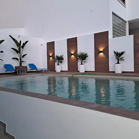 Patio C'un Casinhas شقة نازاريه