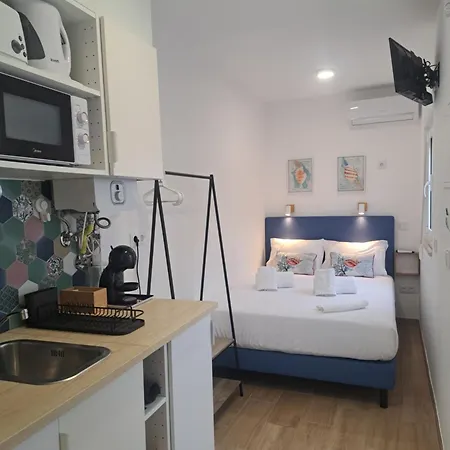 Patio C'un Casinhas * نازاريه